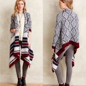 Sleeping on Snow |  Aztec Cardigan open Shawl | Size Small | Excellent condition
